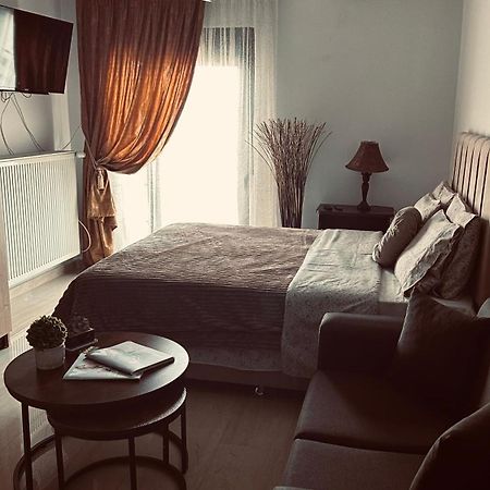 Black Flox Apartment ดรามา ภายนอก รูปภาพ