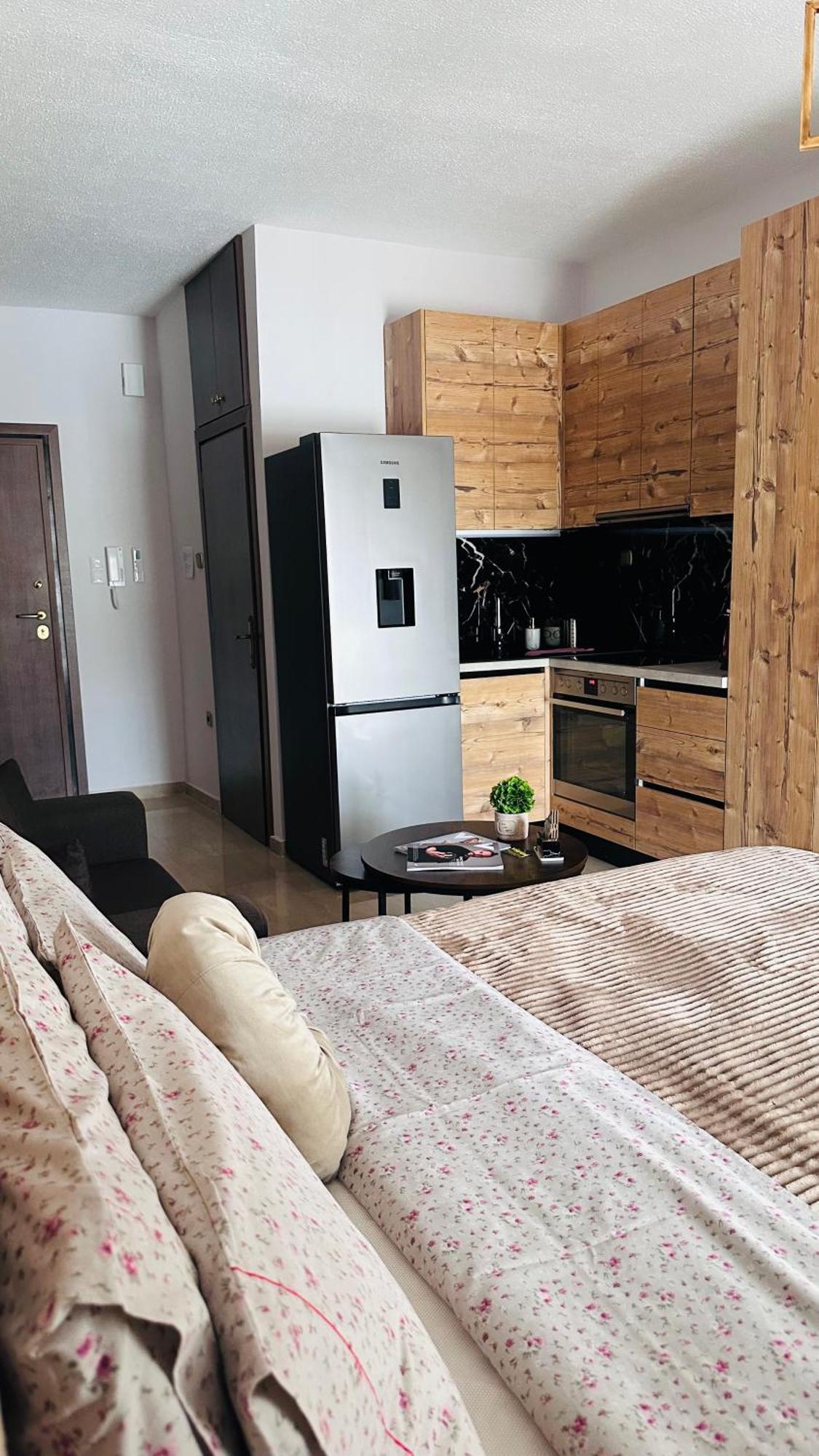 Black Flox Apartment ดรามา ภายนอก รูปภาพ